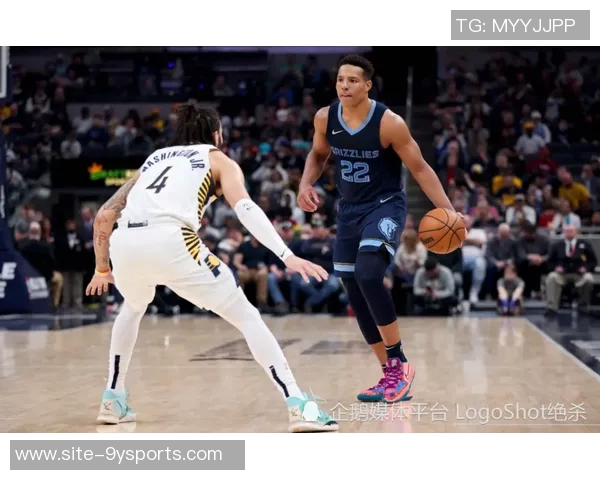 哈克斯因脚踝扭伤提前退场明日背靠背能否出战待定 哈克斯因脚踝扭伤提前退场明日背靠背能否出战待定