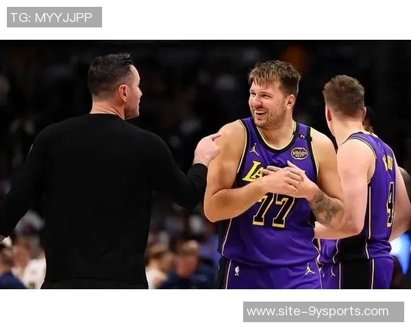 肯扬马丁直言湖人球员对雷迪克缺乏尊重只因他不敢批评詹姆斯与东契奇