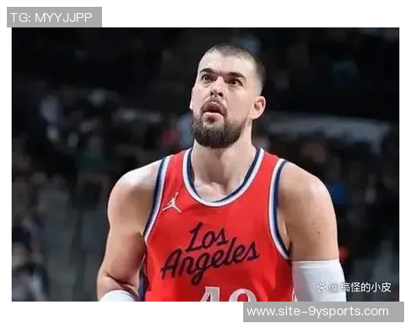 鲍威尔承认第三节表现不佳承担责任强调未能让球队做好准备